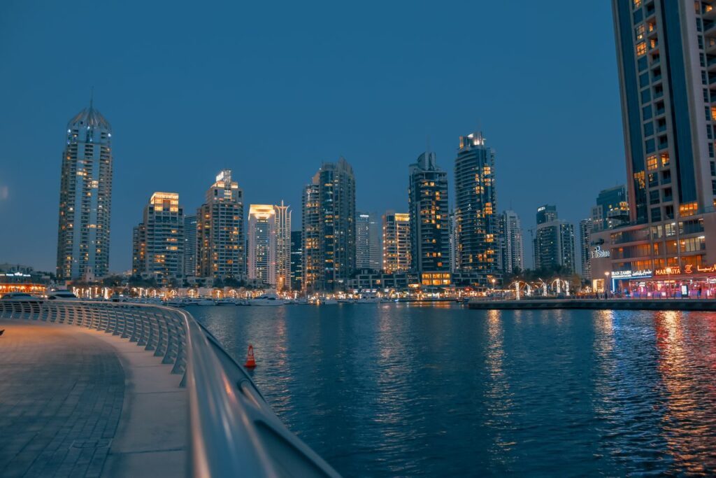 Dubai holiday package — Burj Khalifa and city skyline, 5–7 day itinerary